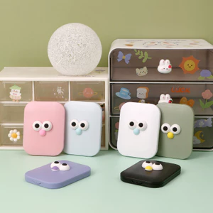 Gương Trang Điểm Kèm Lược Mini Học Sinh Bỏ Túi Nhỏ Gọn Cute Vô Diện Quán.