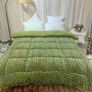 Chăn lông cừu  Chăn ấm đại hàn chữ vạn siêu dày nặng 3kg - kích thước 2mx2m3