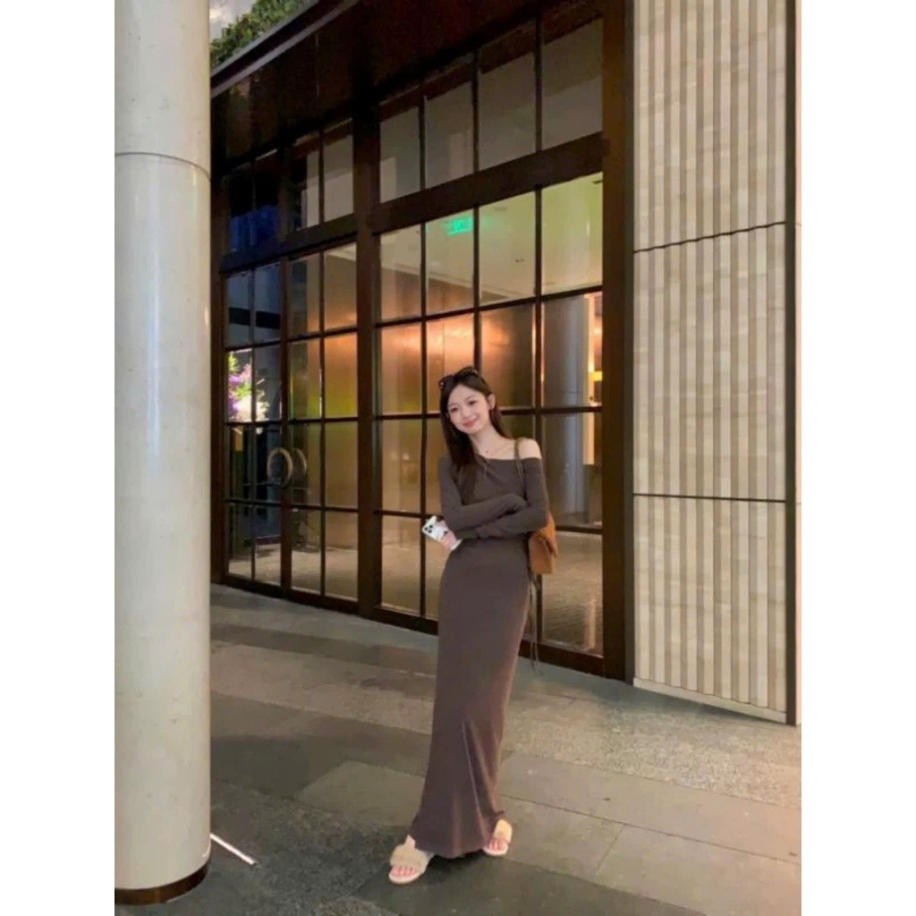 XẢ HÀNG - Váy hở vai Chililuu váy body ôm sát lệch vai dài tay phong cách sexy Hàn Quốc