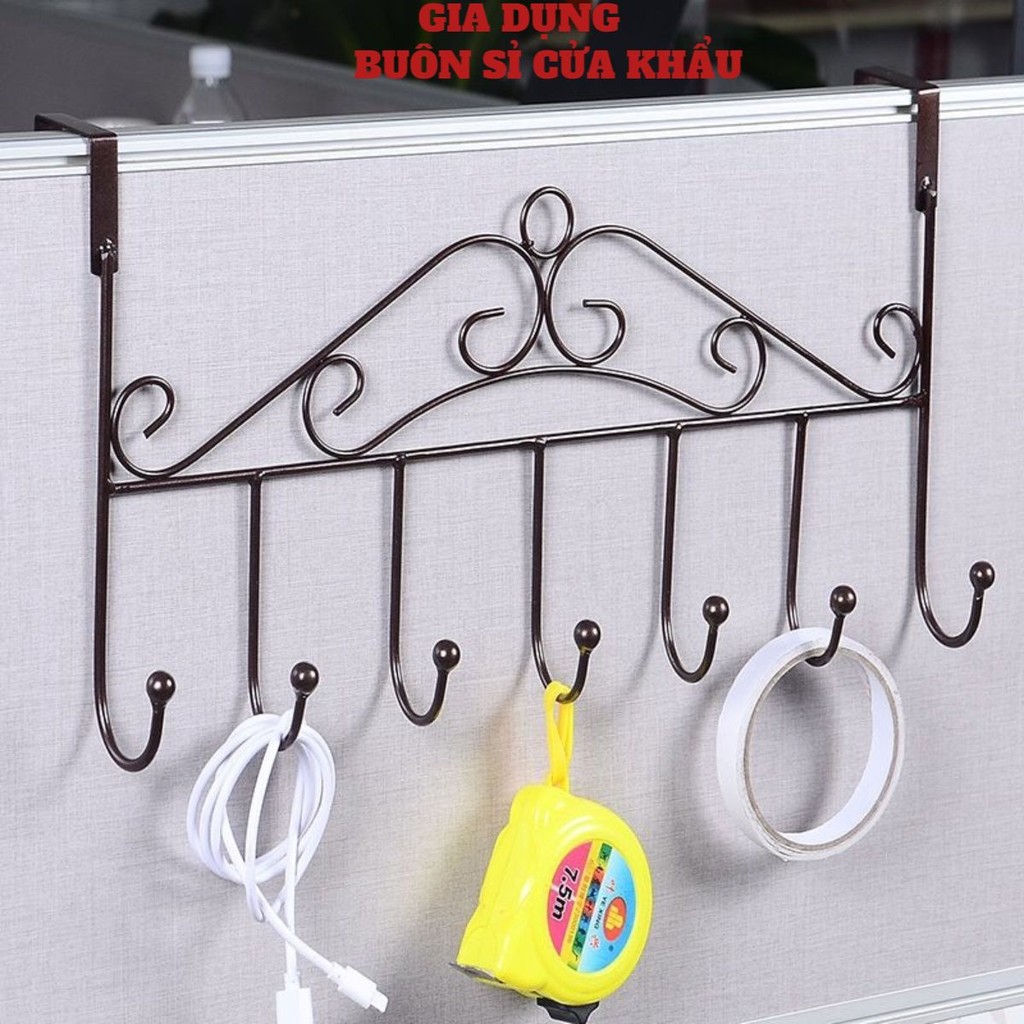 Móc treo quần áo 7 chấu Giải quyết vấn đề chật chội trong phòng, Treo đồ gắn sau cửa Giúp tiết kiệm không gian đáng kể