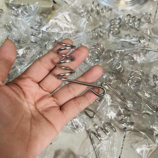 [CHÍNH HÃNG] Lò xo kẹp dây dầu inox 304, pát kẹp dây dầu inox 304