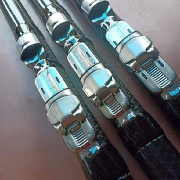 Cần Câu Lục Xa Bờ Comando USA 4m25 và 4m5 AXT Siêu Cứng Giá Tốt, Đánh Xa Đến 60m
