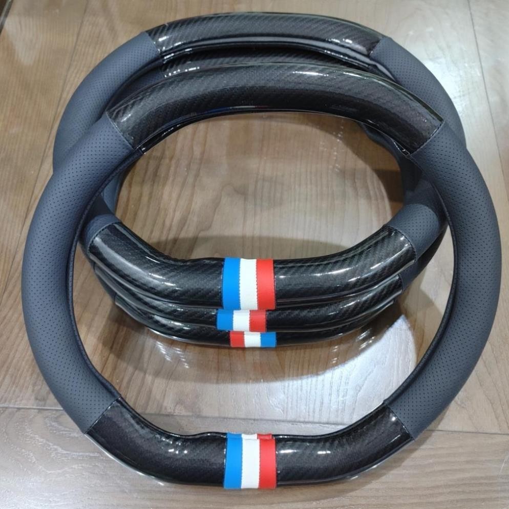 Vỏ bọc vô lăng xe hơi Peugeot 2008 3008 5008 408 loại carbon d cut 2 đầu có lỗ thông hơi thoáng khí cao cấp
