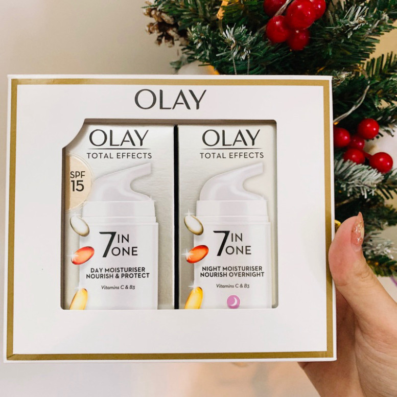 (hàng uk 37ml-50ml) Kem dưỡng trắng da Olay 7 in 1 Total Effect