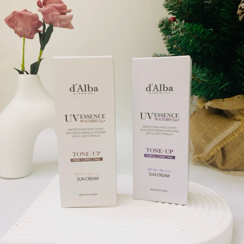 Kem chống nắng Dalba UV Essence waterfull