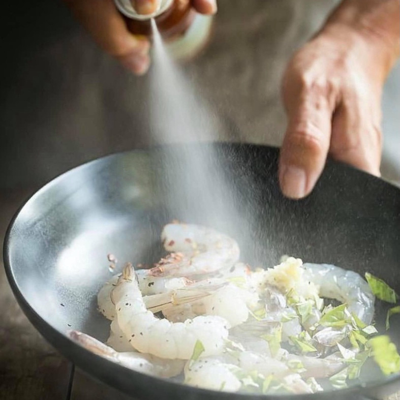 [1927 lần dùng] Dầu Hoa Cải Dạng Xịt PureE & Simple – Chế Biến Lành Mạnh, Không Dư Mỡ