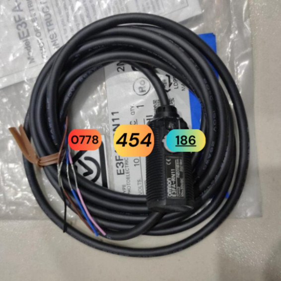 Cảm biến Omron E3FA-RN11 | Shopee Việt Nam