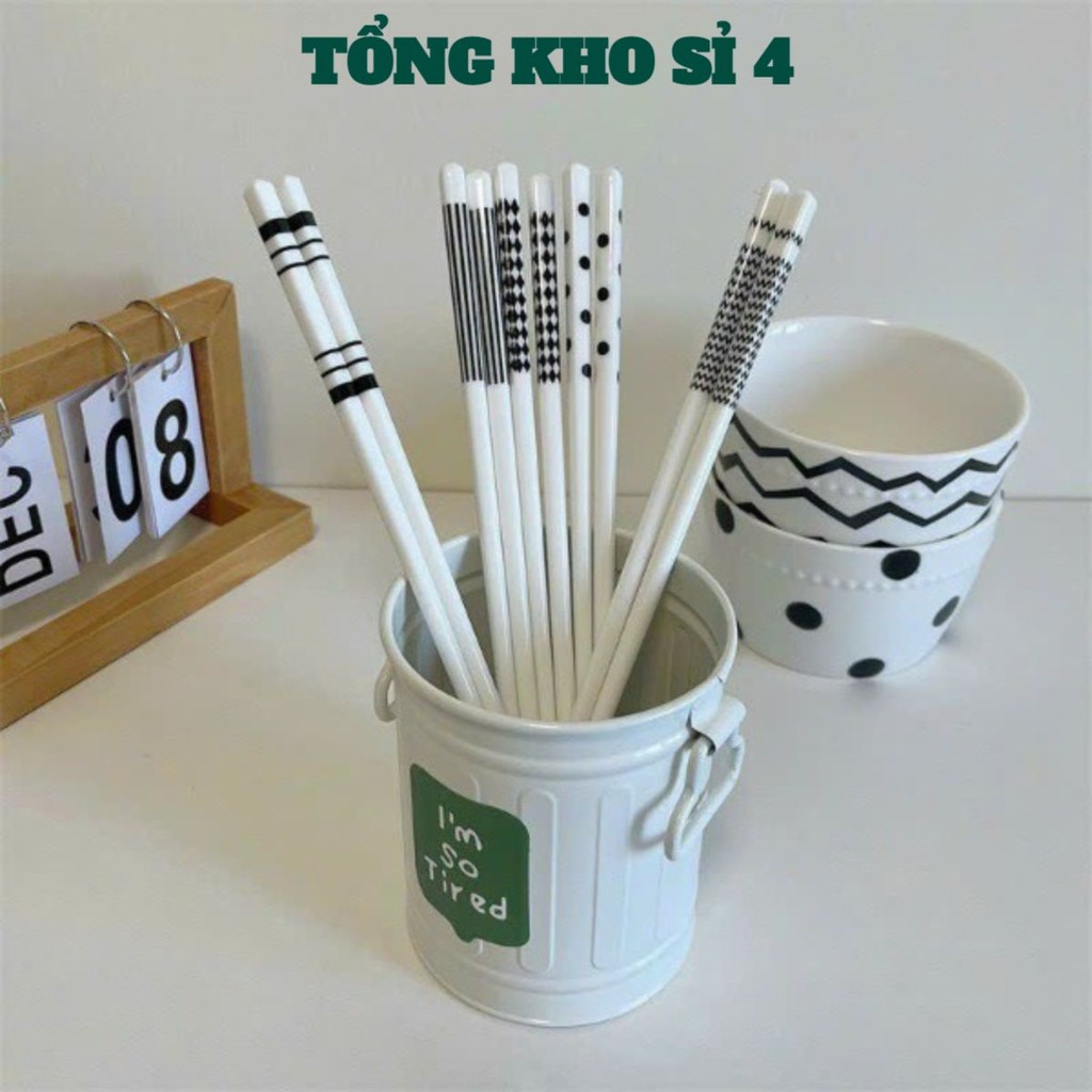 (5 - ĐÔI ĐŨA)ĐŨA TRẮNG HỌA TIẾT TRÊN ĐẦU ĐŨA - Set 5 Đôi Đũa Gốm Sứ Chống Trượt Cao Cấp Nhật Bản , đũa ăn cơm