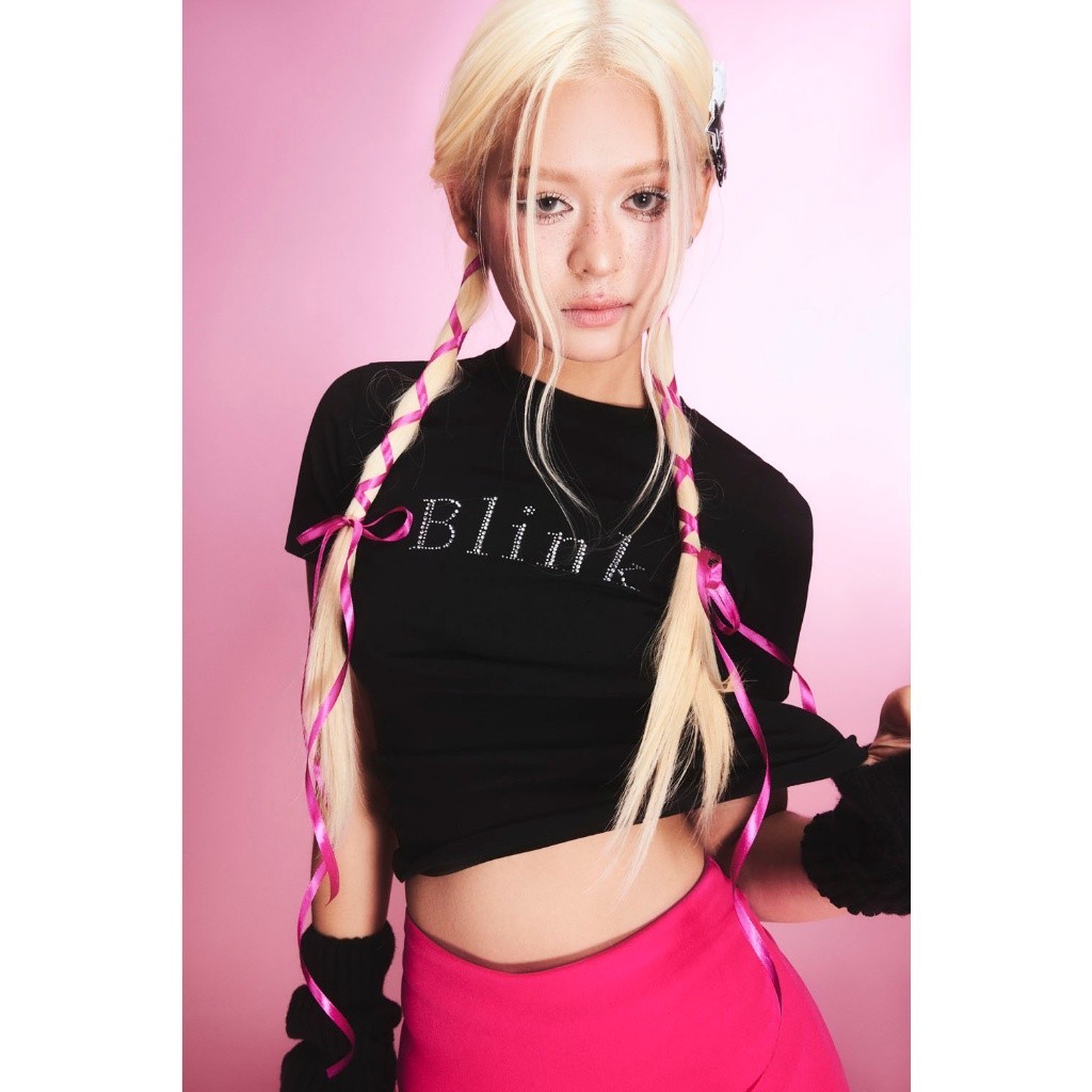 Ảnh DOTTIE - Áo thun đính đá Blink - Đen - T0789 3