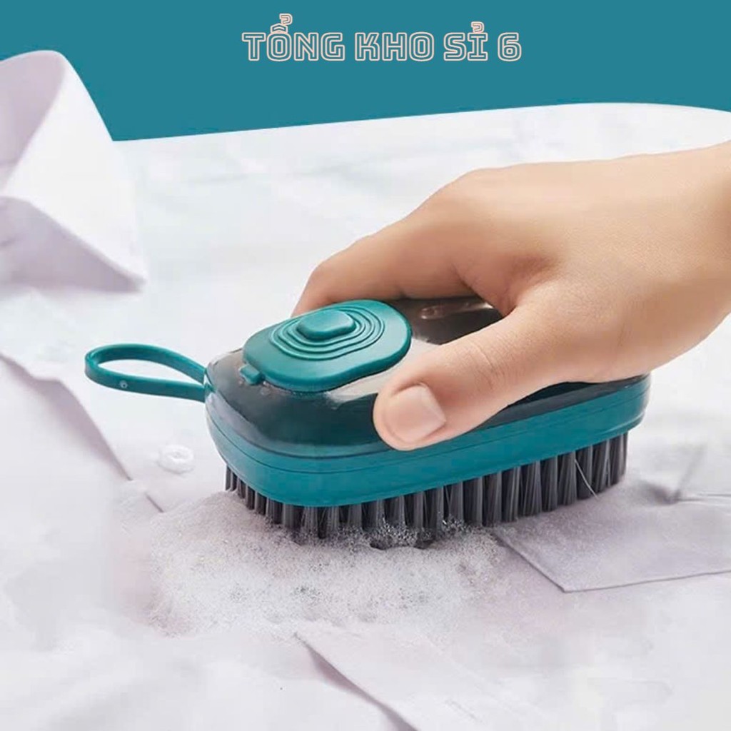 BÀN CHẢI CÓ NGĂN ĐỰNG NƯỚC GIẶT , Bàn chải chà quần áo, giầy, dép, sàn nhà, có ngăn đựng nước giặt tẩy rửa và nút nhấn