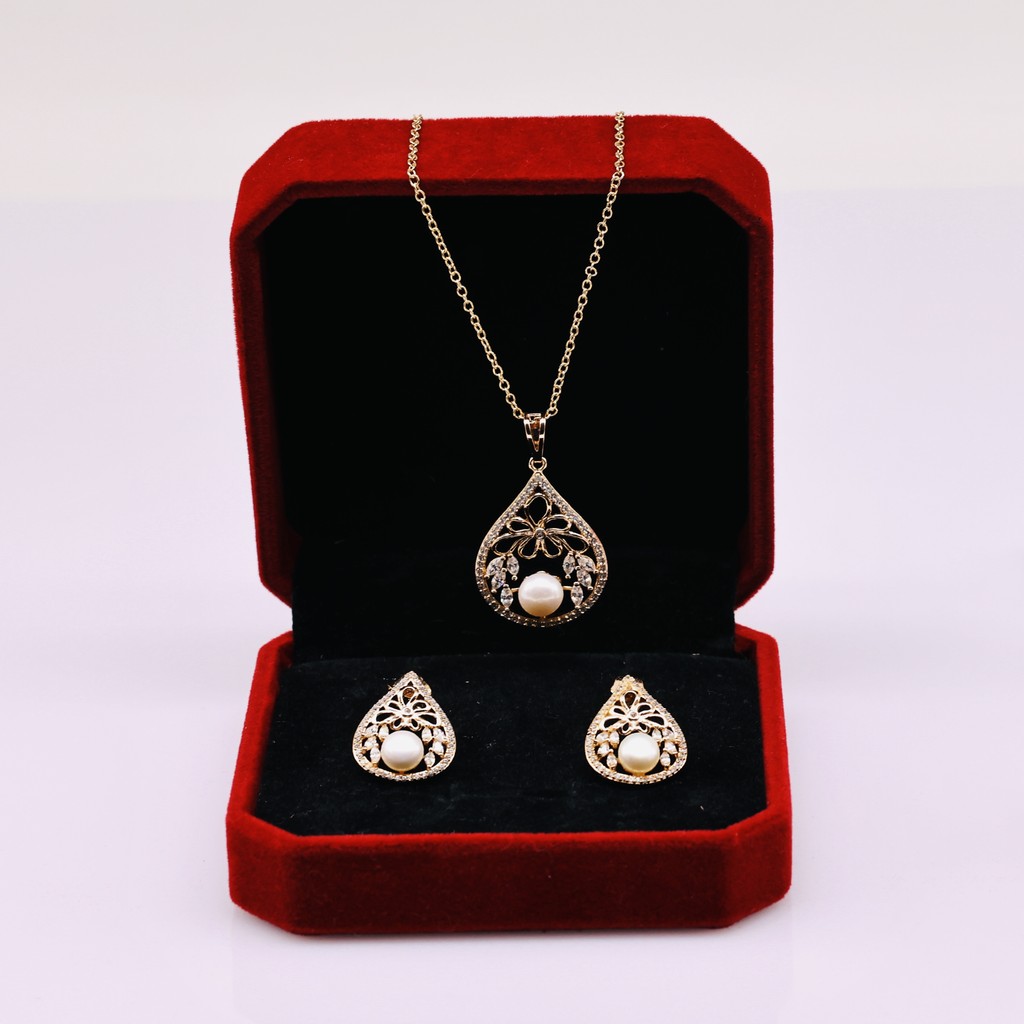 SET75 - Bộ trắng Sức ngọc trai Nước Ngọt Mặt Màn Thoi Đính Hạt - Dây Chuyền và Bông Tai 5-6 li - Quà 20/10 tặng mẹ và vợ