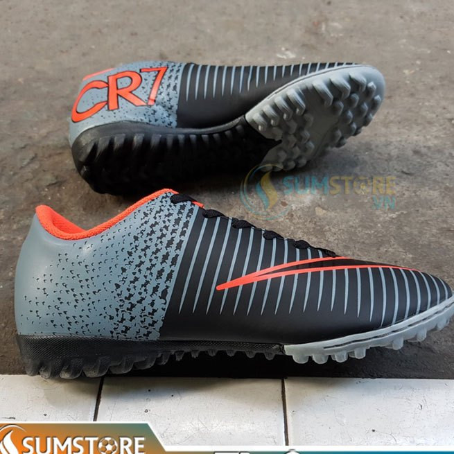 Giày Đá Bóng Size 39 Thanh Lý Giá Rẻ (Nhiều Mẫu) | BigBuy360 - bigbuy360.vn