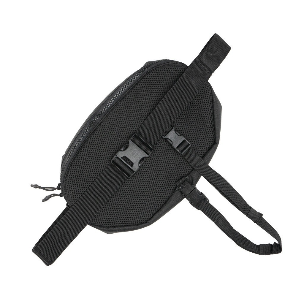 Ảnh Túi chạy bộ đeo chéo đen DECATHLON kalenji mã 8588758 2