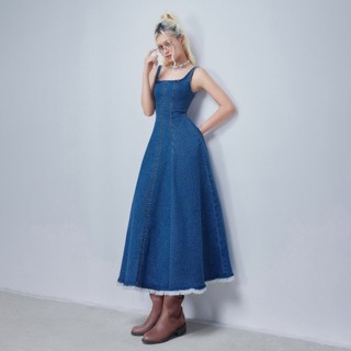 CARA Đầm jean dài hai dây Claire dáng xòe cổ vuông chiết eo cá tính