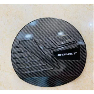 Ốp nắp bình xăng CARBON xe KIA SONET 2020- 2025 Nhựa ABS vân cacbon cao cấp