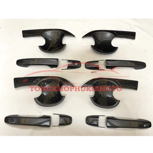 Ốp tay nắm, Hõm cửa, chén cửa carbon xe Toyota Raize 2021- NAY -Mẫu vân cacbon cao cấp