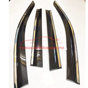 Vè che mưa xe Toyota Corolla CROSS 2019-2020-2021-2022-2023-2024 chỉ INOX cao cấp