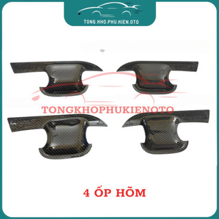 Ốp tay nắm, hõm cửa CARBON xe Ford Everest, Ford Ranger đời 2022-2025 Mẫu vân cacbon cao cấp
