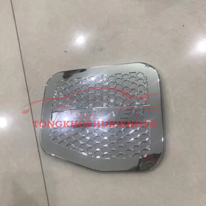 Ốp nắp bình xăng xe Toyota Fortuner đời 2006- 2025 - Mạ crom cao cấp
