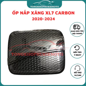 Ốp nắp bình xăng cacbon xe Suzuki XL7 2020- 2025 Mẫu vân carbon cao cấp