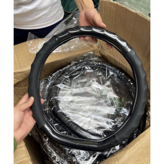 Bọc vô lăng Dcut da carbon xe Vinfast VF E34/ Nerio Green , VF8, VF9, Ford Territory BVL-DC001
