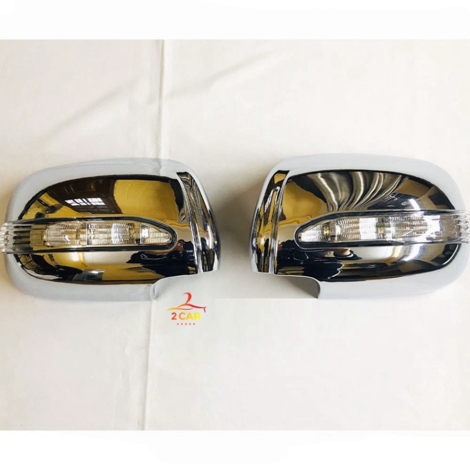 Ốp gương chiếu hậu Toyota Fortuner 2006-2015 loại có đèn xi nhan