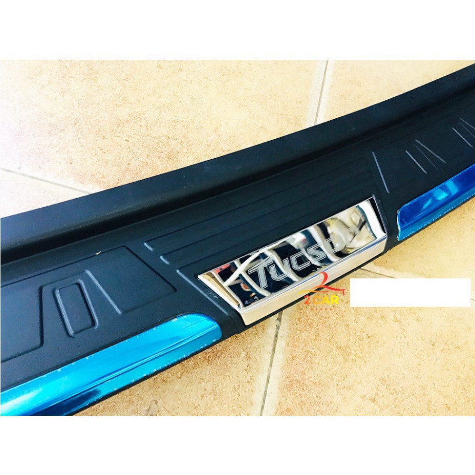 ốp chống trầy cốp ngoài xe Tucson 2019-2020, chất liệu nhựa 3D cao cấp