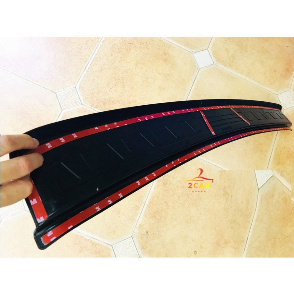 ốp chống trầy cốp ngoài xe Tucson 2019-2020, chất liệu nhựa 3D cao cấp