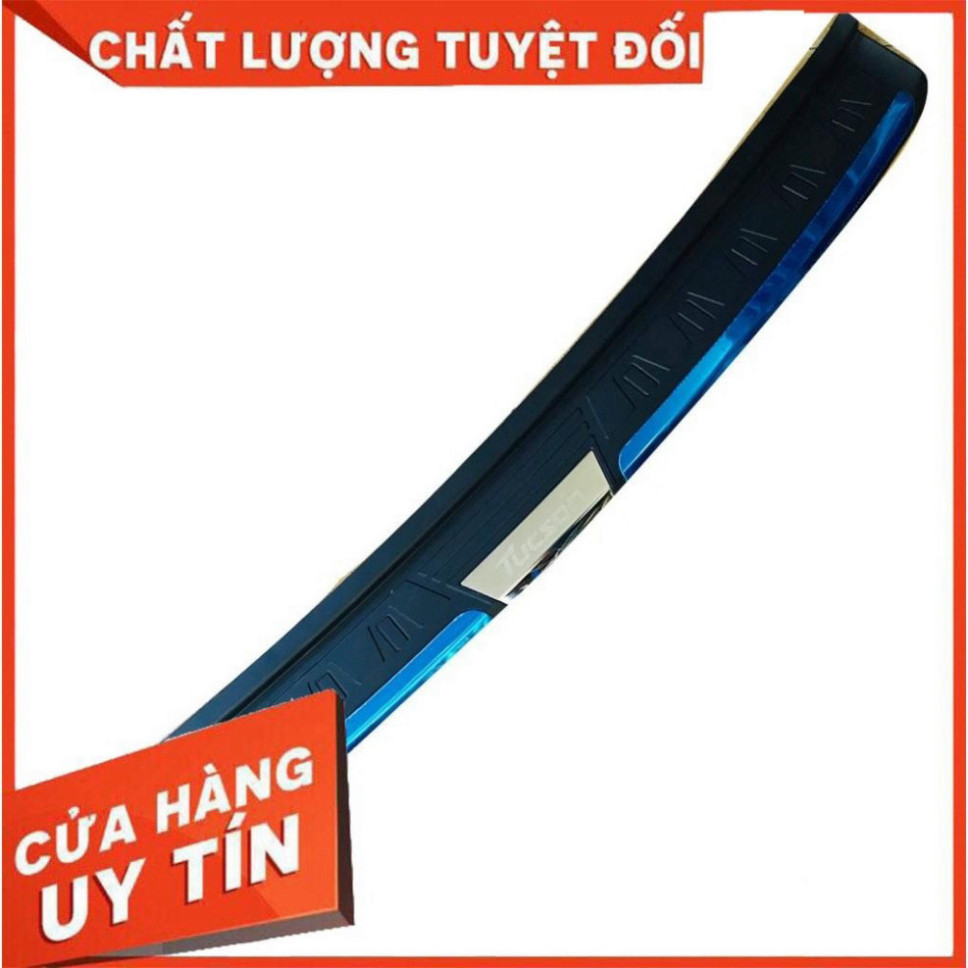 ốp chống trầy cốp ngoài xe Tucson 2019-2020, chất liệu nhựa 3D cao cấp