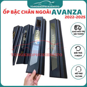 Ốp bậc cửa, nẹp bước chân ngoài nhựa ABS 3D cao cấp xe Toyota AVANZA 2022-2024 Logo TRÁNG GƯƠNG HÀNG CAO CẤP