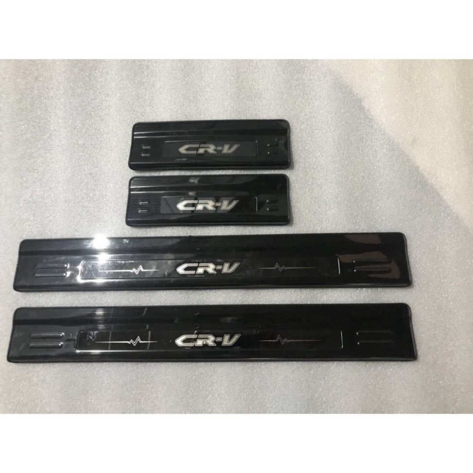 Ốp Bậc Chân Trong,  Ngoài Xe Honda CRV 2018-2019-2020-2021-2022, chất liệu Titan