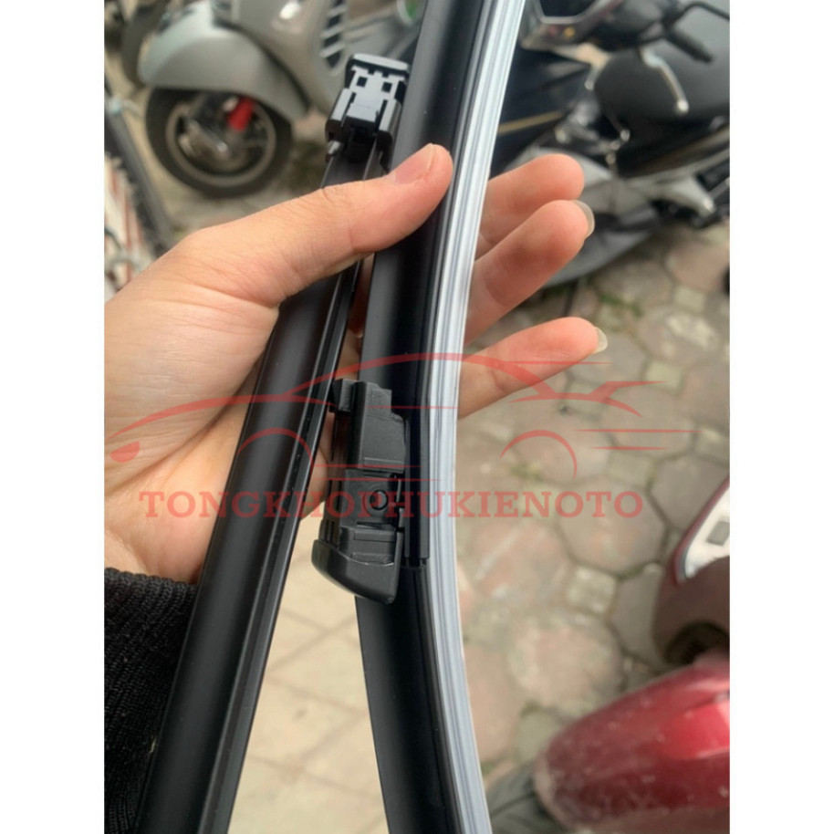 Gạt mưa xe Ford Territory gạt mềm không xương ( Giá 1 đôi )-Mẫu gạt lẫy