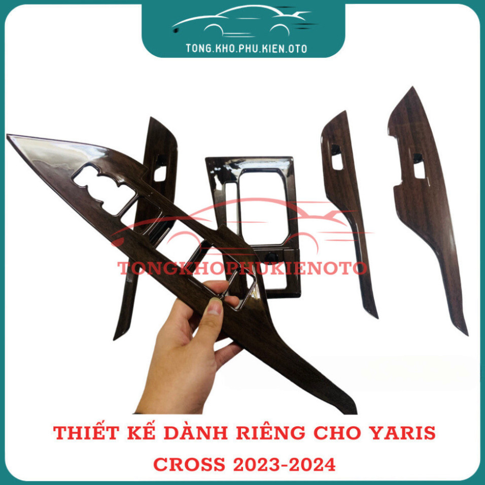 Ốp nội thất xe Toyota Yaris Cross 2023-2024 Mẫu nhựa ABS nhúng màu gỗ bóng cao cấp