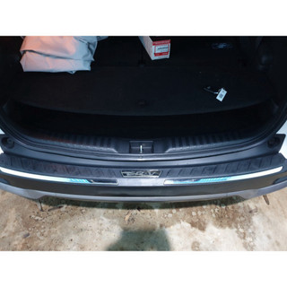 Ốp chống trầy cốp ngoài nhựa 3D xe Honda CRV 2018- 2023  hàng cao cấp