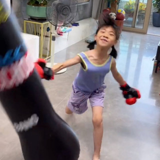 ```Bộ Đồ Chơi Boxing Hơi Dành Cho Trẻ Em, Bao Gồm Bơm và Cột Đấm Bốc, Tạo Trải Nghiệm Vận Động Vui Nhộn Tại Nhà```