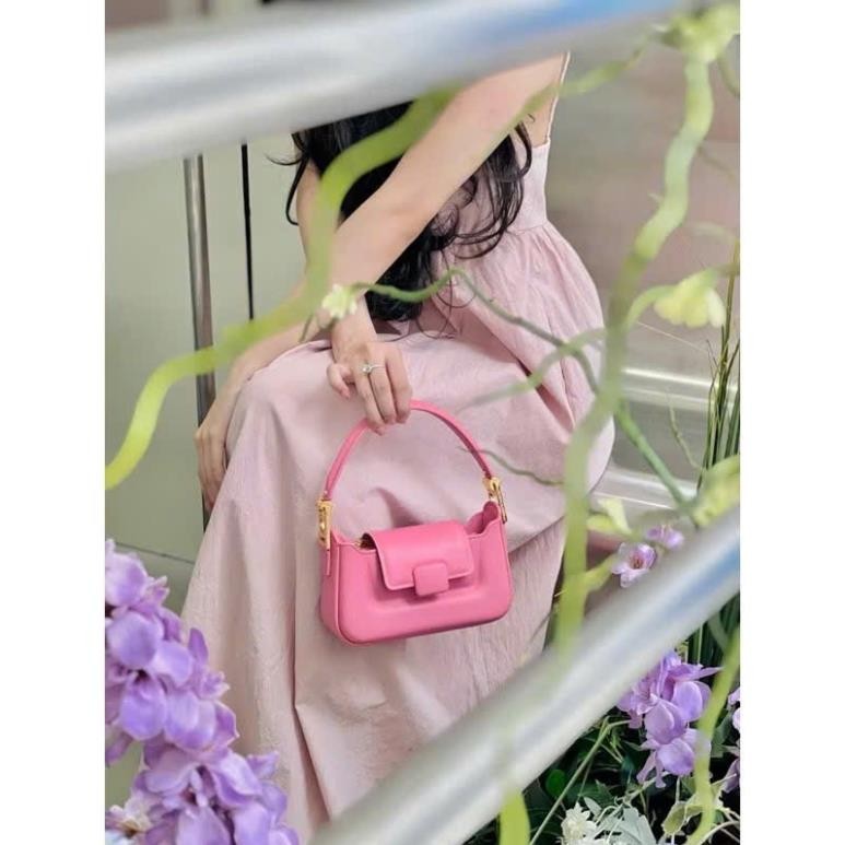 Túi xách nữ túi đeo chéo size 18 và 24cm khóa vuông 2 bản dây đeo