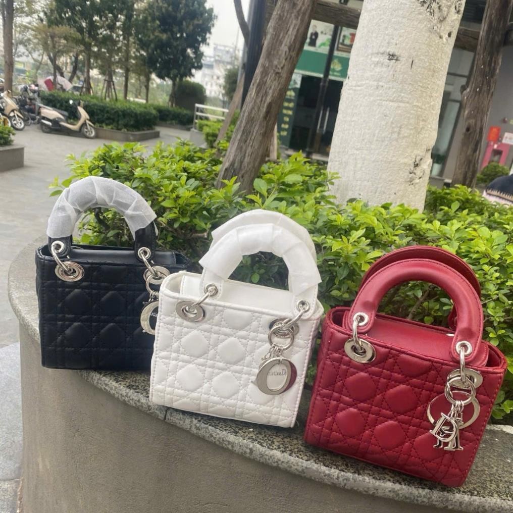 Túi cầm tay nữ túi đeo chéo size 17cm kèm hộp