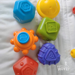 ```Bộ Đồ Chơi Hộp Dây Thả Màu Sắc – Sản Phẩm Montessori Thông Minh Dành Cho Trẻ Từ 3 Đến 9 Tháng - POPITOYS```