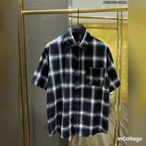 Áo sơ mi trendy mới với thiết kế họa tiết tinh tế, thanh lịch và giản dị cho phong cách trẻ trung.