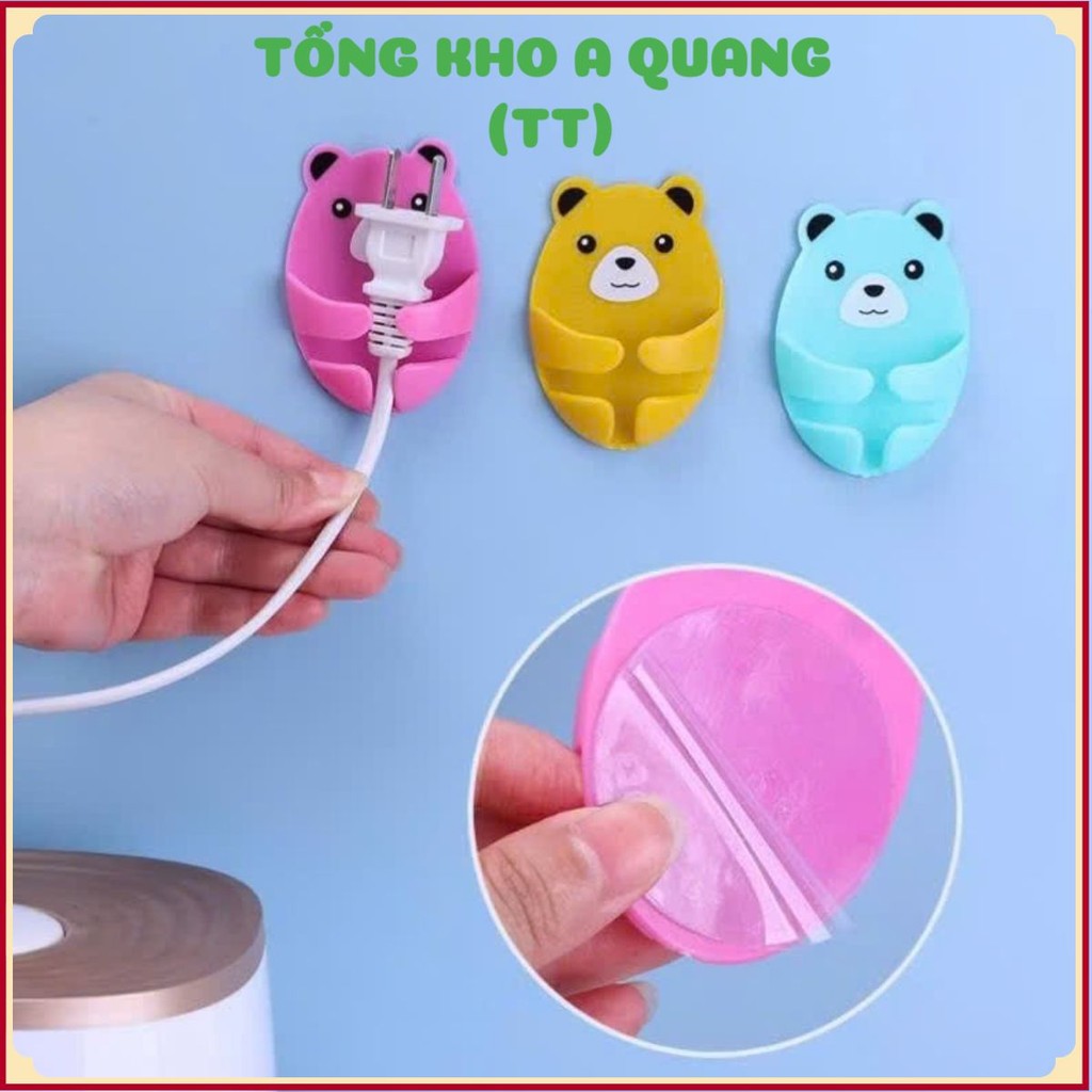 Móc gấu cute giúp sắp xếp dây điện, đầu phích cắm gọn gàng và tăng tính thẩm mỹ