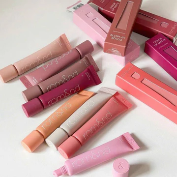 [ HỘP CHIẾT ]Son kem bùn Color Lip Matte - Dòng son chiết dạng MATTE TUÝT( hộp chiết 0,5 g )