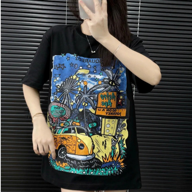 Áo Phông Boy Phố Dsquared2 Cổ Tròn Ngắn Tay In Hình Dsq Siêu To Đẹp 2 Màu Trắng Đen Chất Cotton Premium Cao Cấp New 2025