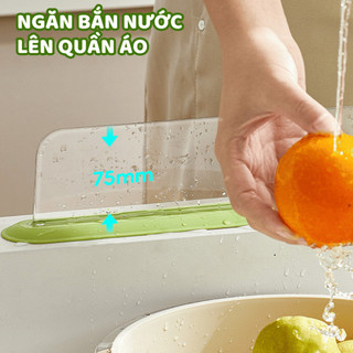 Tấm Chắn Nước Trong Suốt  Silicon Hút Chân Không Dùng Cho Bồn Rửa Bát Bàn Bếp Ngăn Bắn Nước Dầu Mỡ Life Plus - CN05