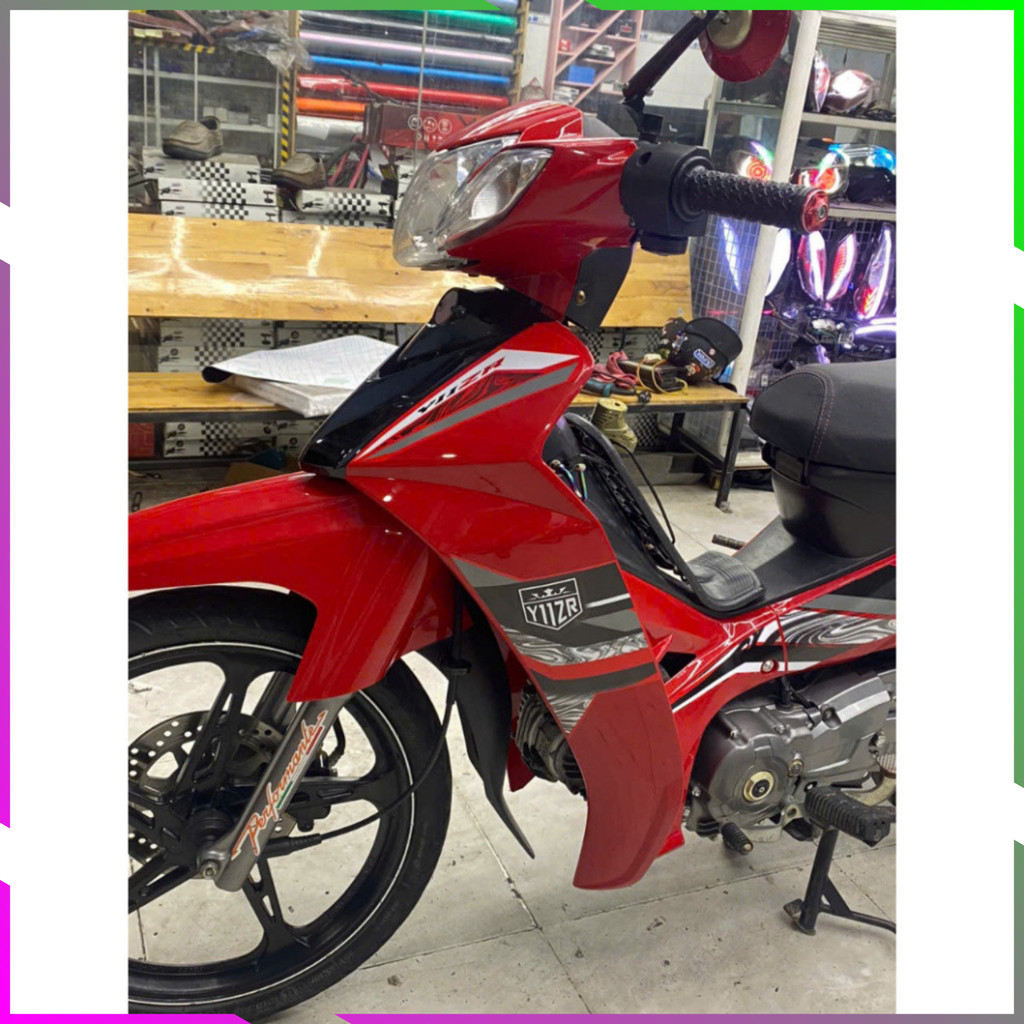 Tem Dán tem rời sirius đỏ đen trắng y11zr Logo Nhãn Dán Decal Tem Xe 1795