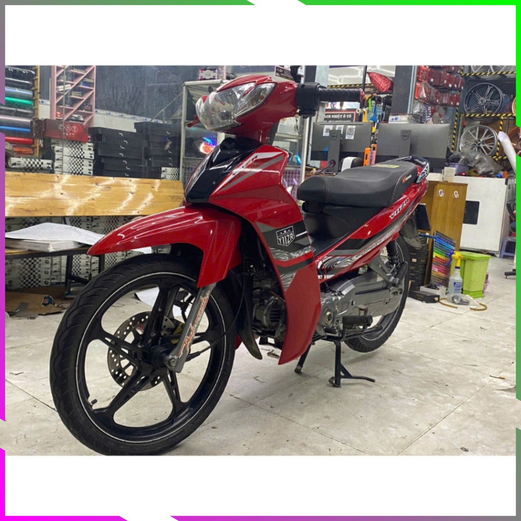 Tem Dán tem rời sirius đỏ đen trắng y11zr Logo Nhãn Dán Decal Tem Xe 1795