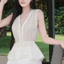 Sét váy thời trang cao cấp nữ mặc dự tiệc chất len ren xịn cổ v cột dây sát tay phối chân váy dài maxi màu trắng