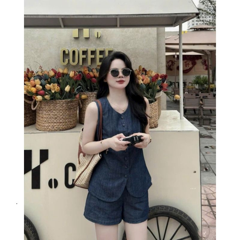 Set bộ đùi thời trang nữ chất vải Jean Demin áo sát nách mặc đi chơi dạo phố