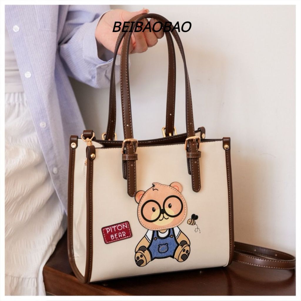 Túi Đeo Chéo, Túi Cầm Tay BeiBaoBao Logo Gấu To Cao Cấp Chính Hãng 8581