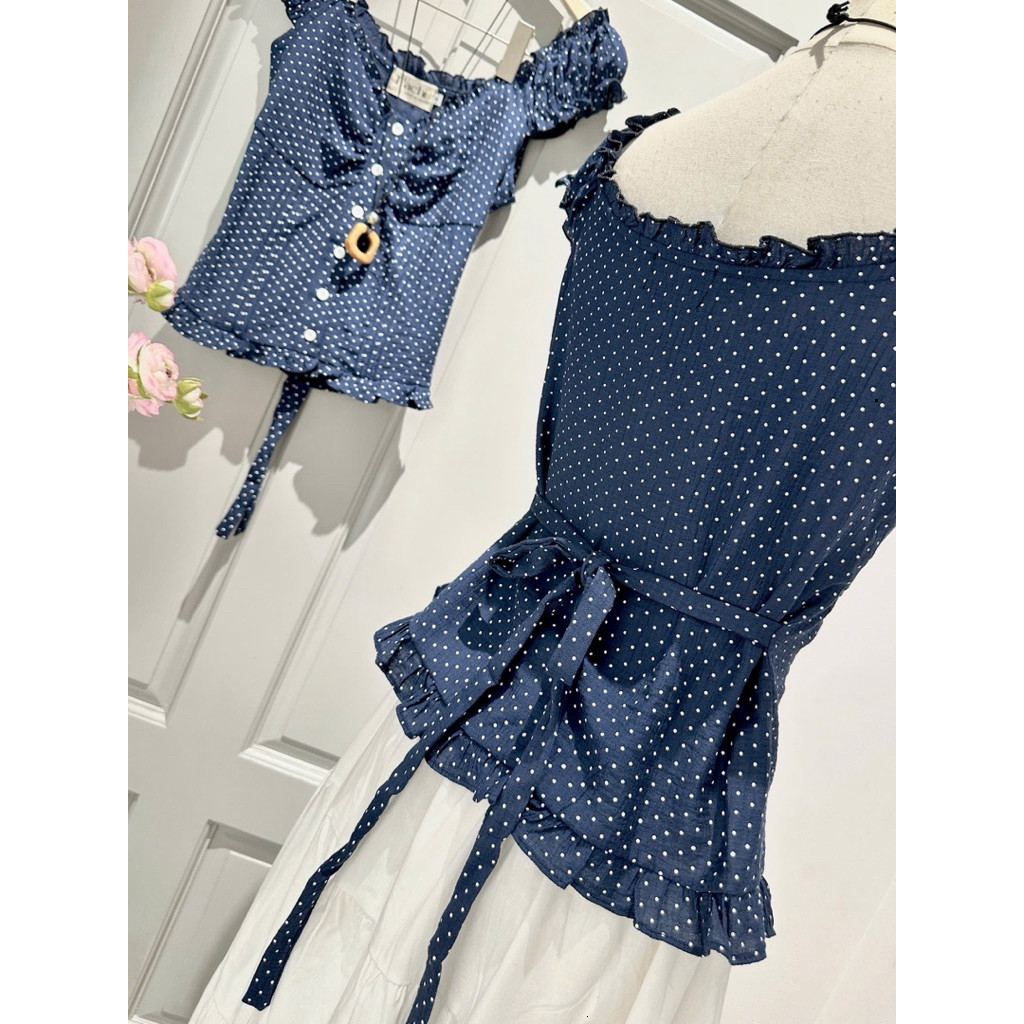 Set áo bi cột dây lưng kèm chân váy