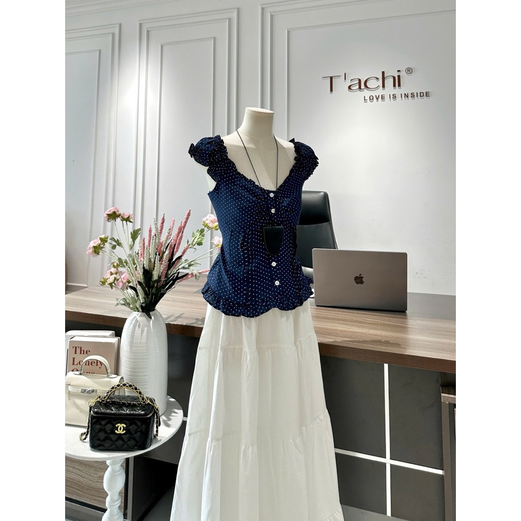 Set áo bi cột dây lưng kèm chân váy